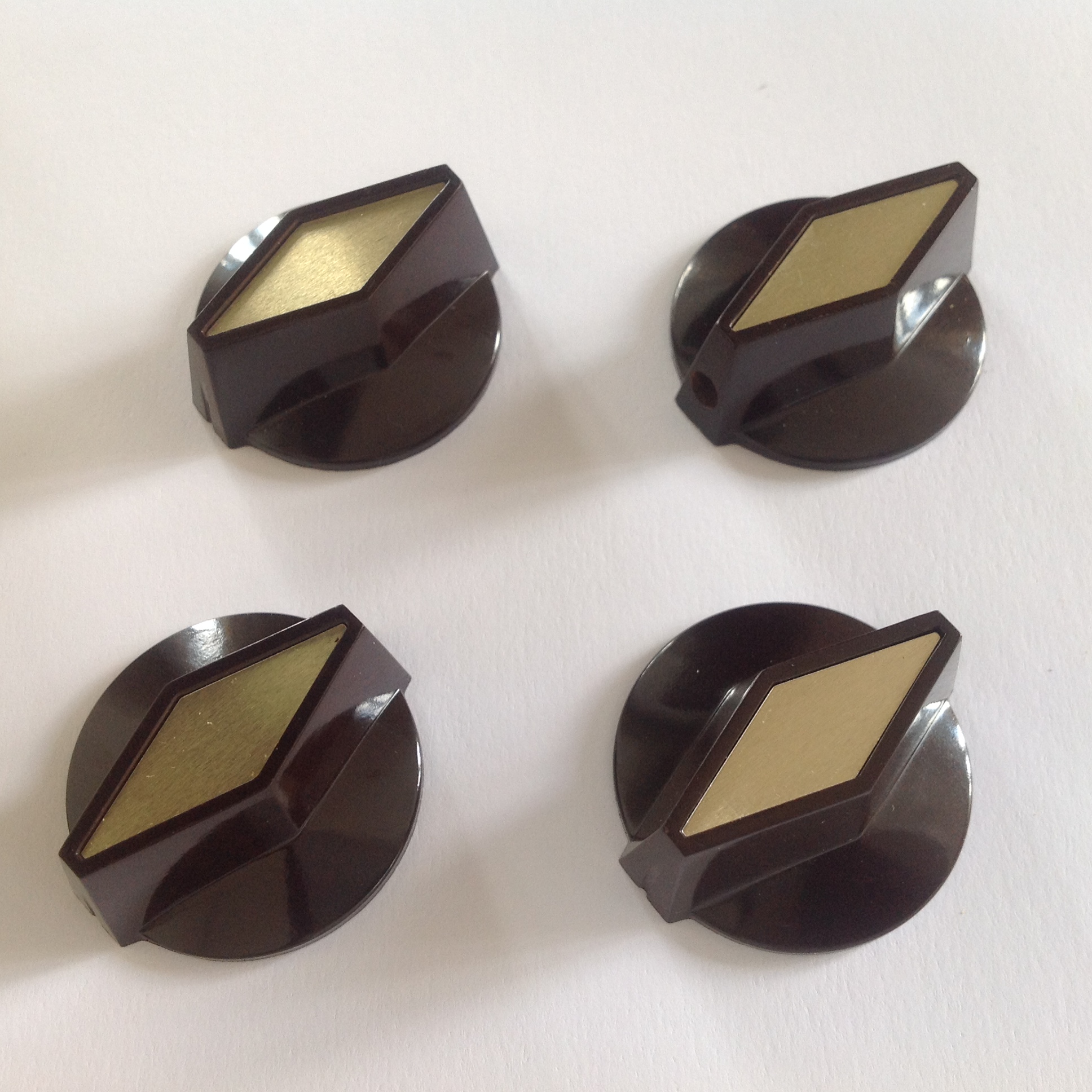 TV Knobs x 4 03572 For Everything Rickenbacker