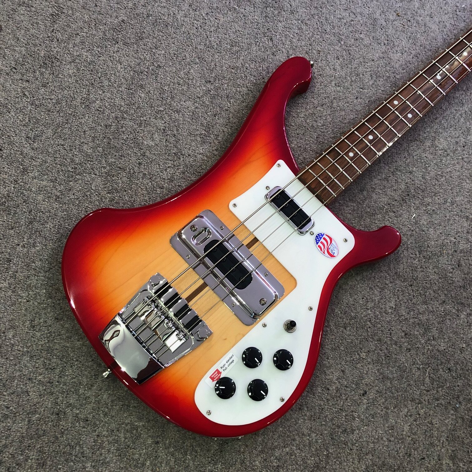 上等な Rickenbacker 4003S FireGlo - Email for Delivery Details ベース