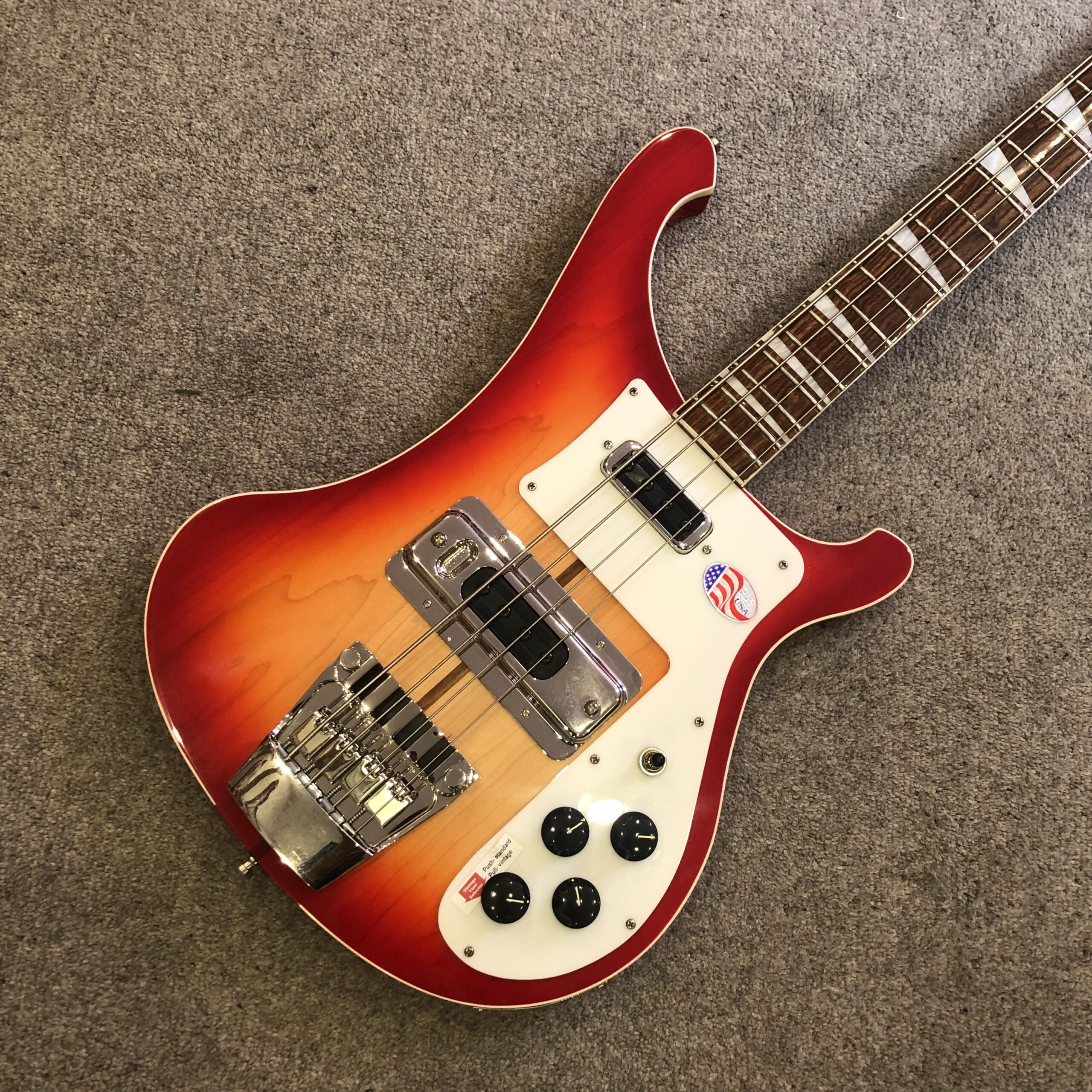 Rickenbacker リッケンバッカー 4003 Fireglo lefty Rickenbacker 4003 Fireglo Brand New - In Stock For Immediate